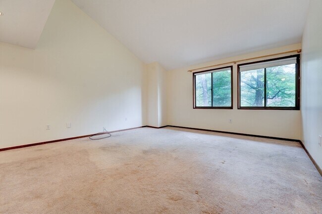 Building Photo - 236 Brown Bear Crossing