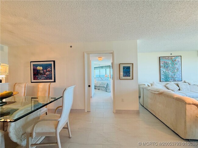 Building Photo - 8800 S Ocean Dr