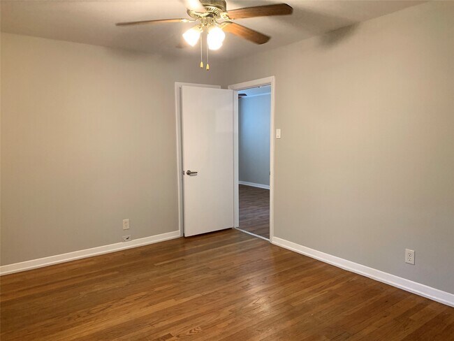 Building Photo - 4423 Warm Springs Rd