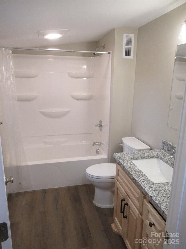 Building Photo - 7510 Palm Tree Church Rd