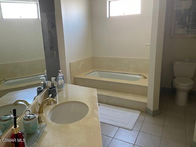 Building Photo - 5340 Yarmouth Ave