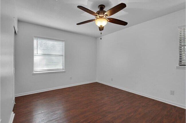 Master Bedroom - 310 21st Street