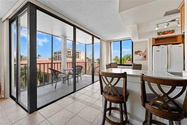 Building Photo - 6268 Palma Del Mar Blvd S