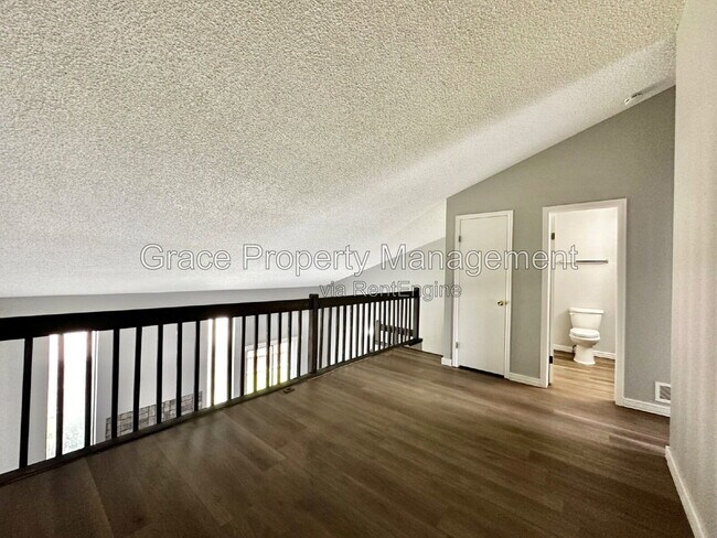 Building Photo - 15670 E Mexico Ave