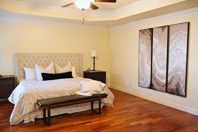 Building Photo - 2801 Savoy Pl