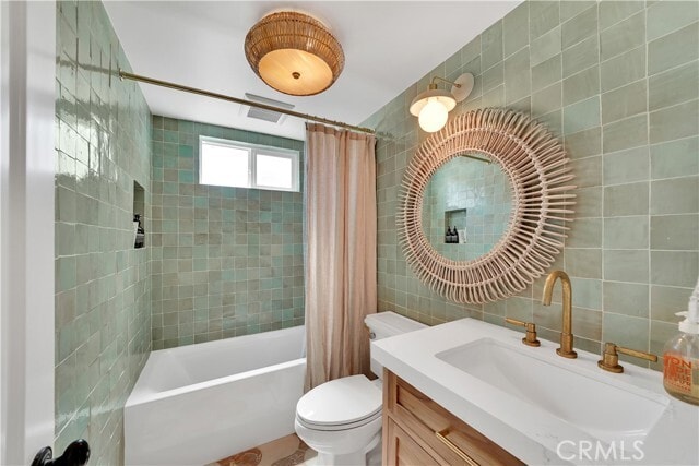 Building Photo - 412 Acacia Ave