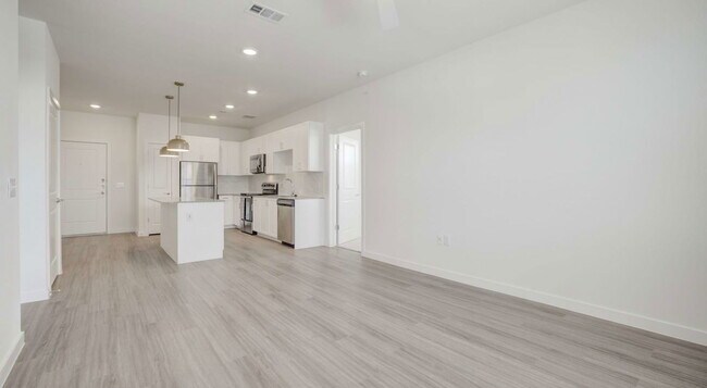 Building Photo - 3400 Kyle Crossing