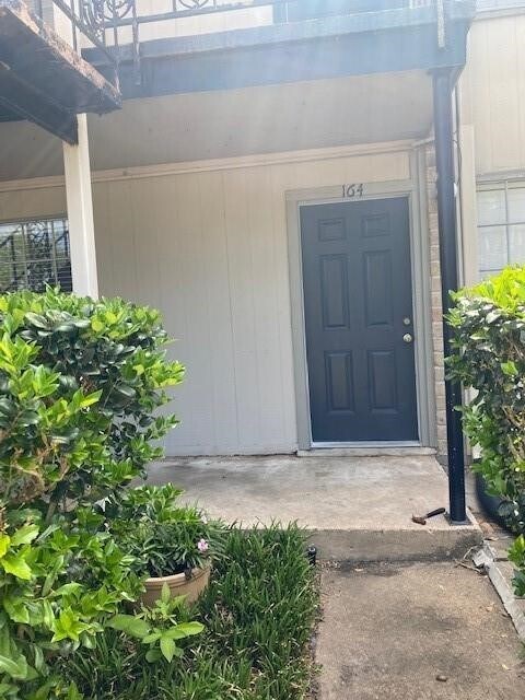Primary Photo - 5550 N Braeswood Blvd