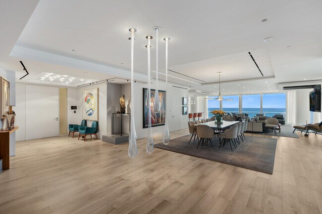 Building Photo - 9001 Collins Ave