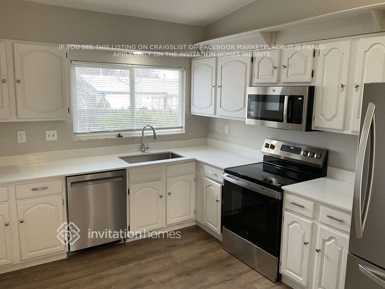 Building Photo - 3976 S Jasper Ct