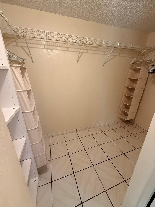 Building Photo - 12060 NW 11th St