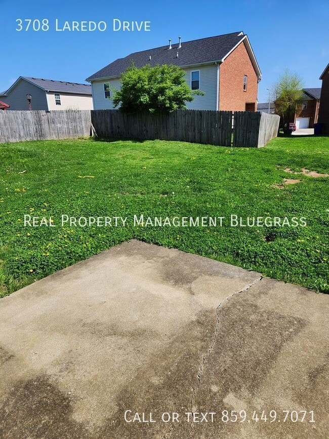Building Photo - 3708 Laredo Dr
