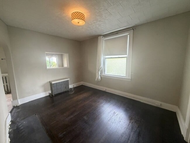Building Photo - 75 Craighead St