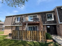 Building Photo - 4424 Euclid Ave