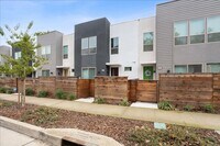 Building Photo - 6117 Bridgecross Dr