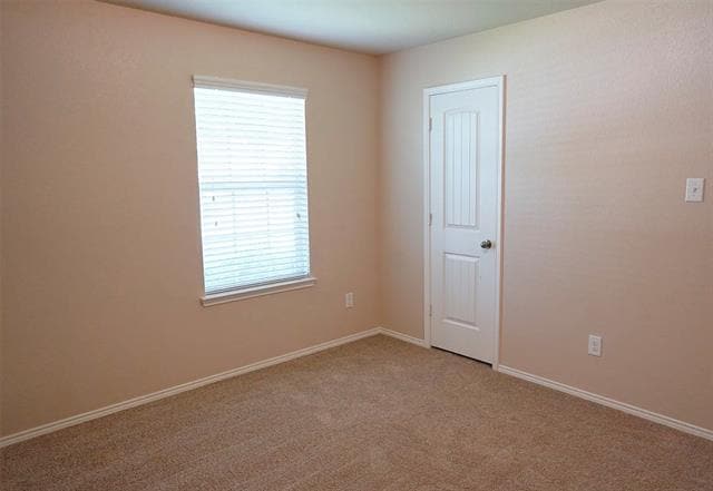 Building Photo - 9000 Holliday Ln