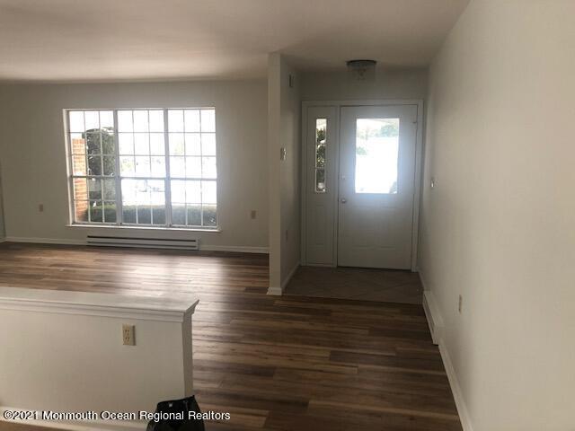 Building Photo - 35 Greenwich Ave