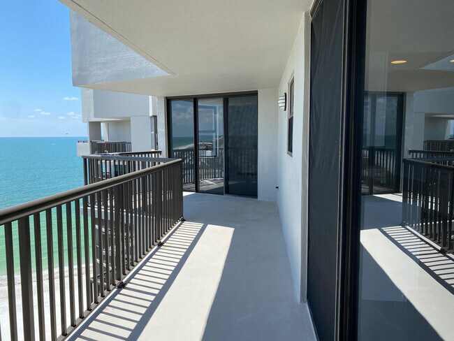 Building Photo - 1660 Gulf Blvd