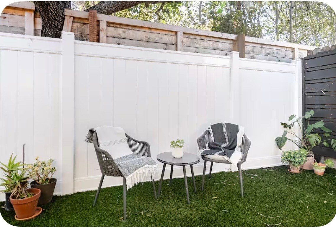 Building Photo - 12812 Greene Ave