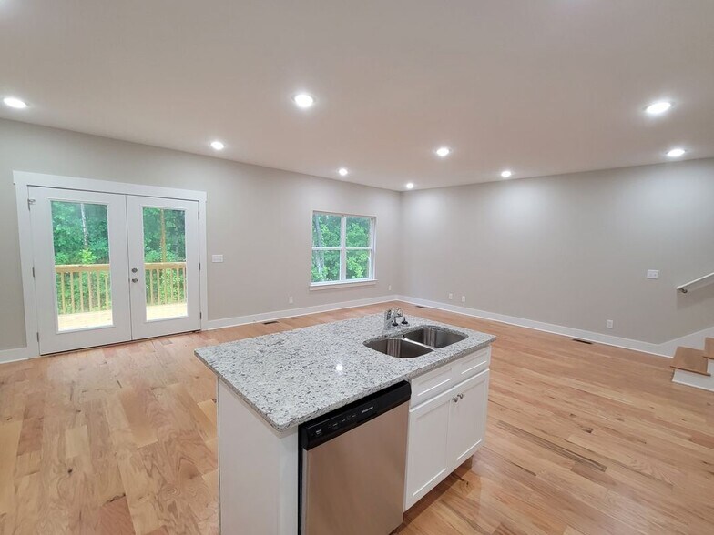 Building Photo - 8476 Old Cleveland Pike