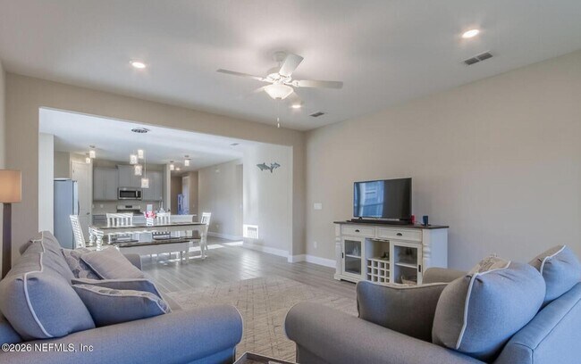 Building Photo - 134 Sadler Ct