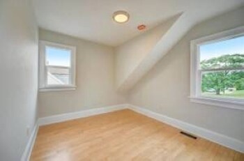 bedroom - 1427 Rawson Ave