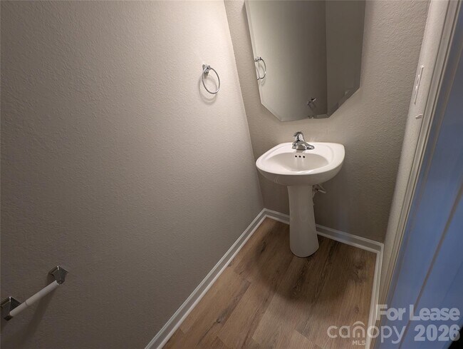 Building Photo - 8419 Candlenut Ln