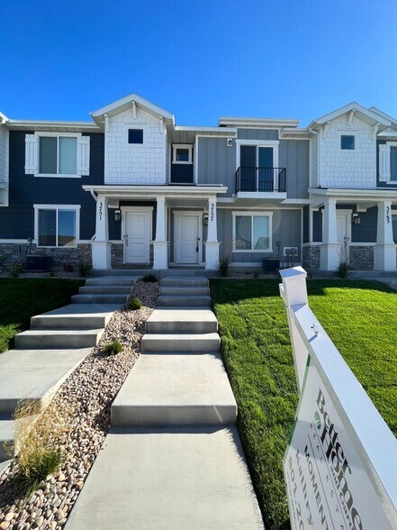 Building Photo - 3757 Cold Spring Dr