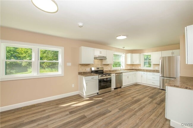 Building Photo - 141 Engles Rd