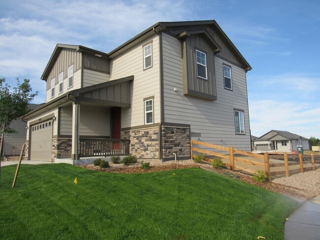 Building Photo - Corner lot home in Highly Desirable Reunion