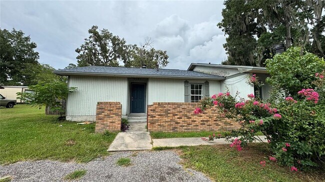 Building Photo - 4151 SE 21st Ct