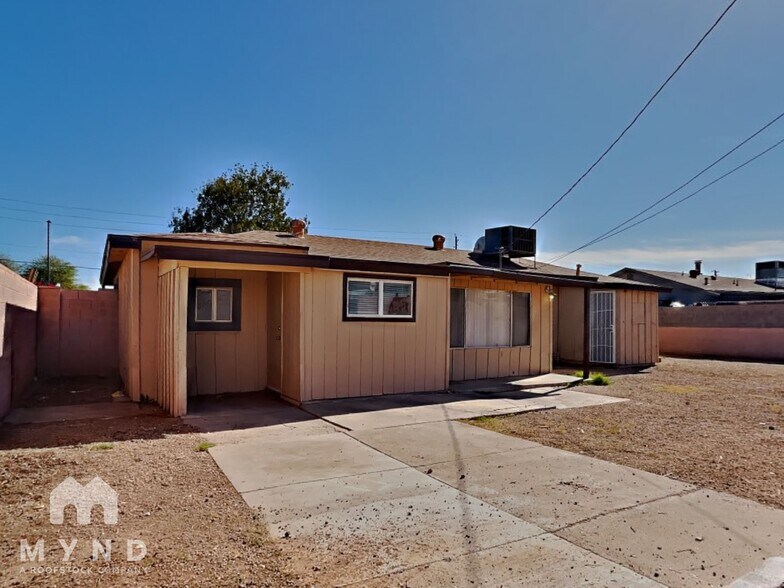 Building Photo - 5632 N 35th Ave