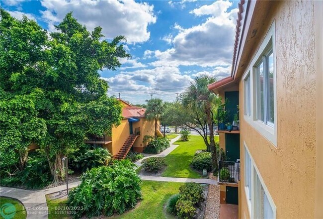 Building Photo - 10701 Cleary Blvd
