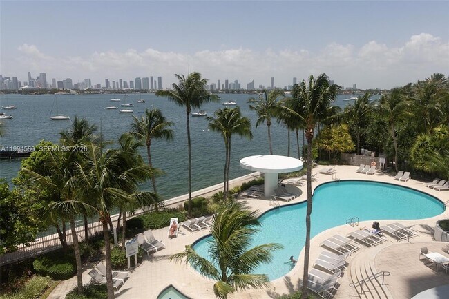 Building Photo - 1330 West Ave