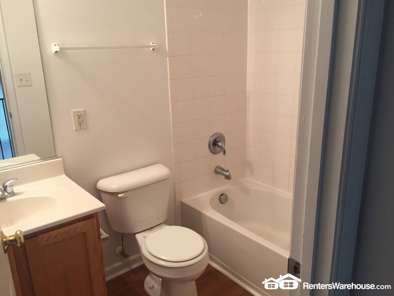 Building Photo - 115 Heather Stone Way