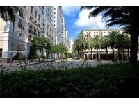 Building Photo - 55 Merrick Way