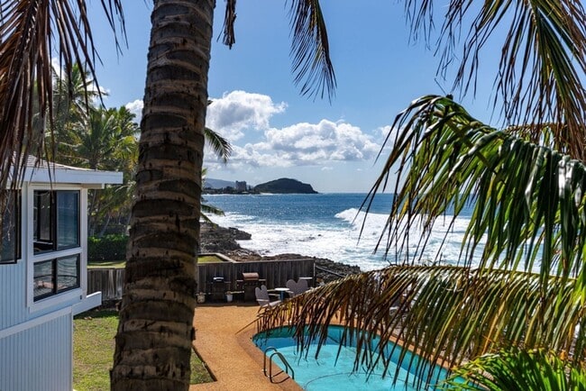 Building Photo - Furnished Luxury Ocean Front Estate in Waianae with Old Hawaii rural setting- 3 Bedrooms x 3 Bath...