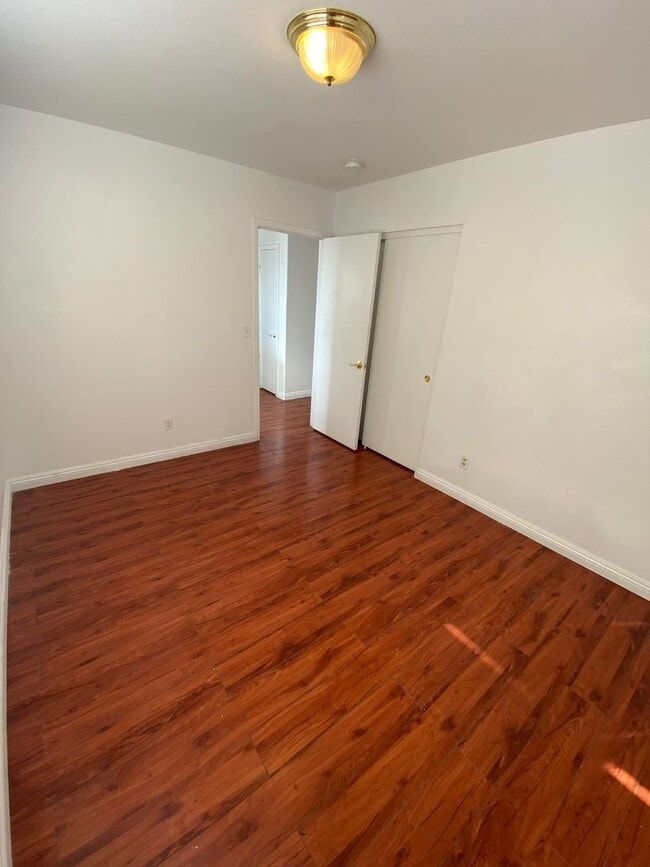 Building Photo - AMERICANA Property Mgmt - Freshly remodeled 4 beds-2 story house in the East