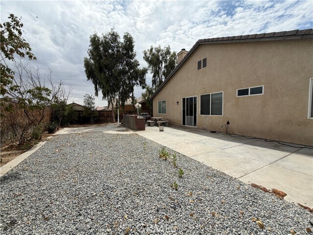 Building Photo - 10416 Maricopa Rd
