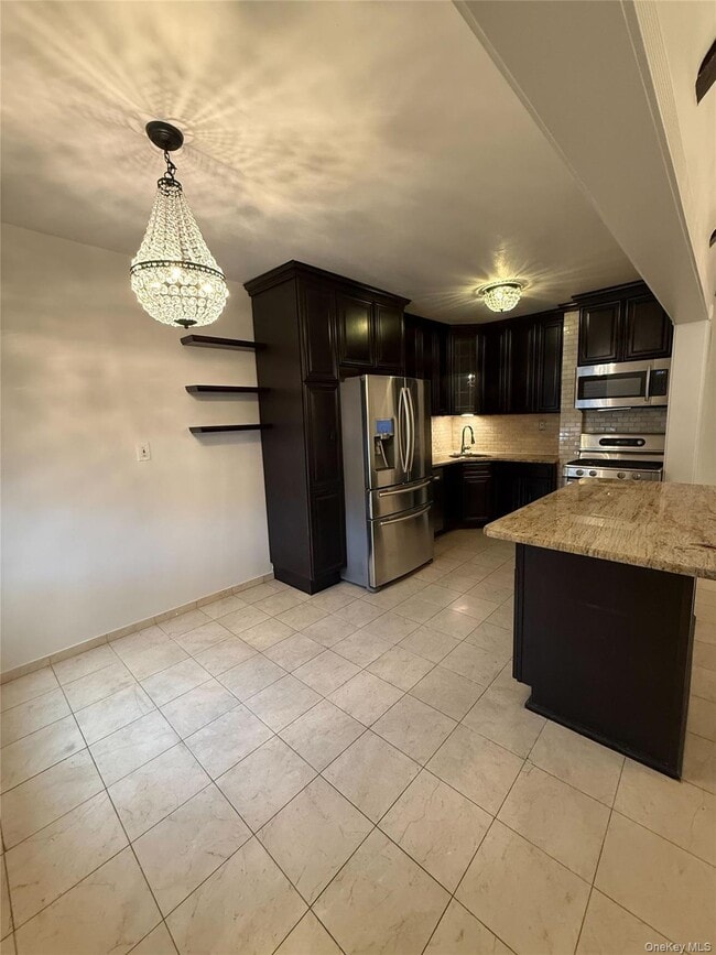 Building Photo - 54-40 80th St