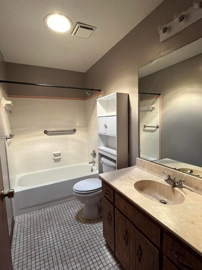 Building Photo - 310 Bimini Way