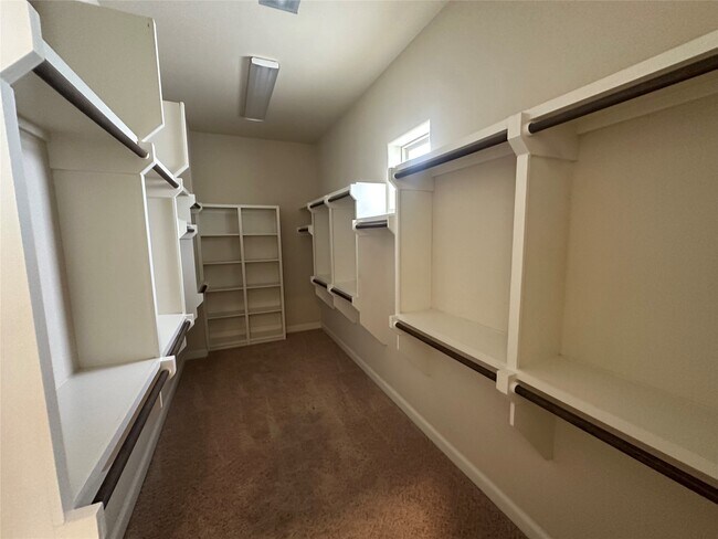 Building Photo - 2021 Fannin Station