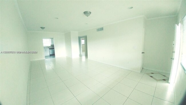 Building Photo - 462 Golden Isles Dr