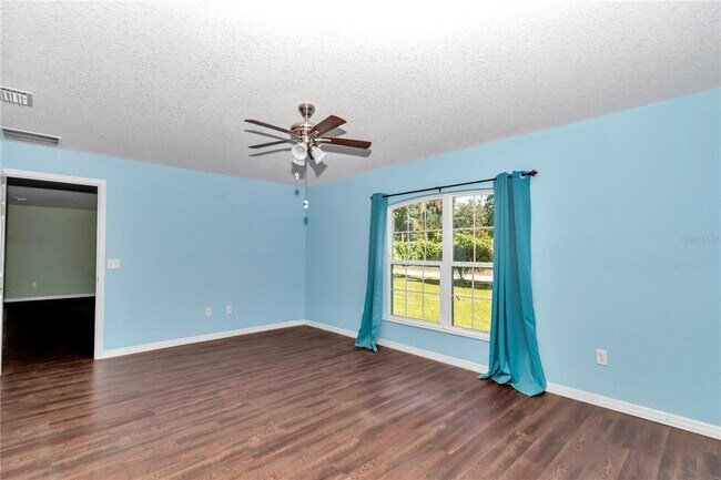 Building Photo - 70 SE 81st Pl