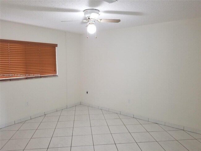 Building Photo - 8851 NW 119th St