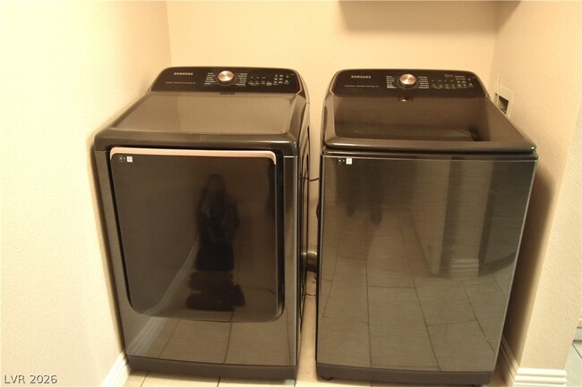 Building Photo - 8064 Teresita Ave