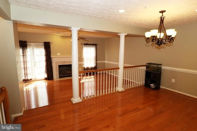 Building Photo - 3312 Hibiscus Ct