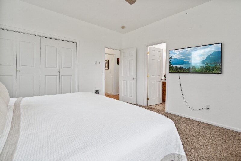 Building Photo - 228 Jensen Rd