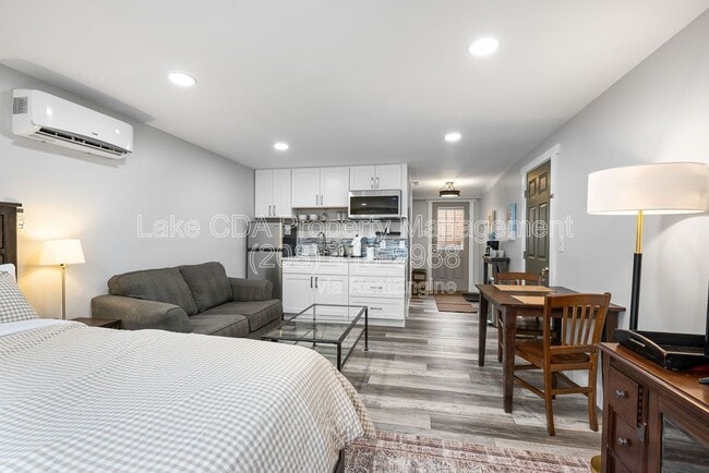 Building Photo - 1017 N 12th St