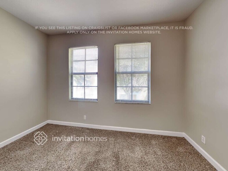 Building Photo - 144 Astor Cir